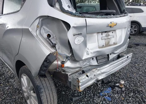 2018 Chevrolet Spark 1Lt Cvt z USA, uszkodzony, nr VIN KL8CD6SA4JC452911